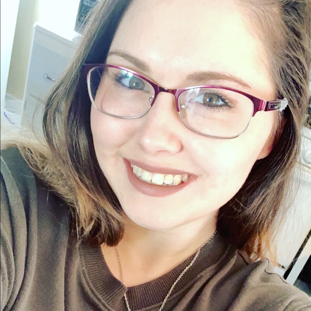 Meet your Posher, Sarah